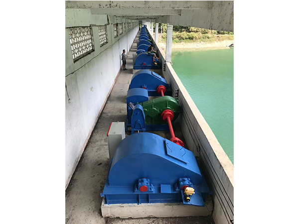永順電站轉(zhuǎn)揚式啟閉機